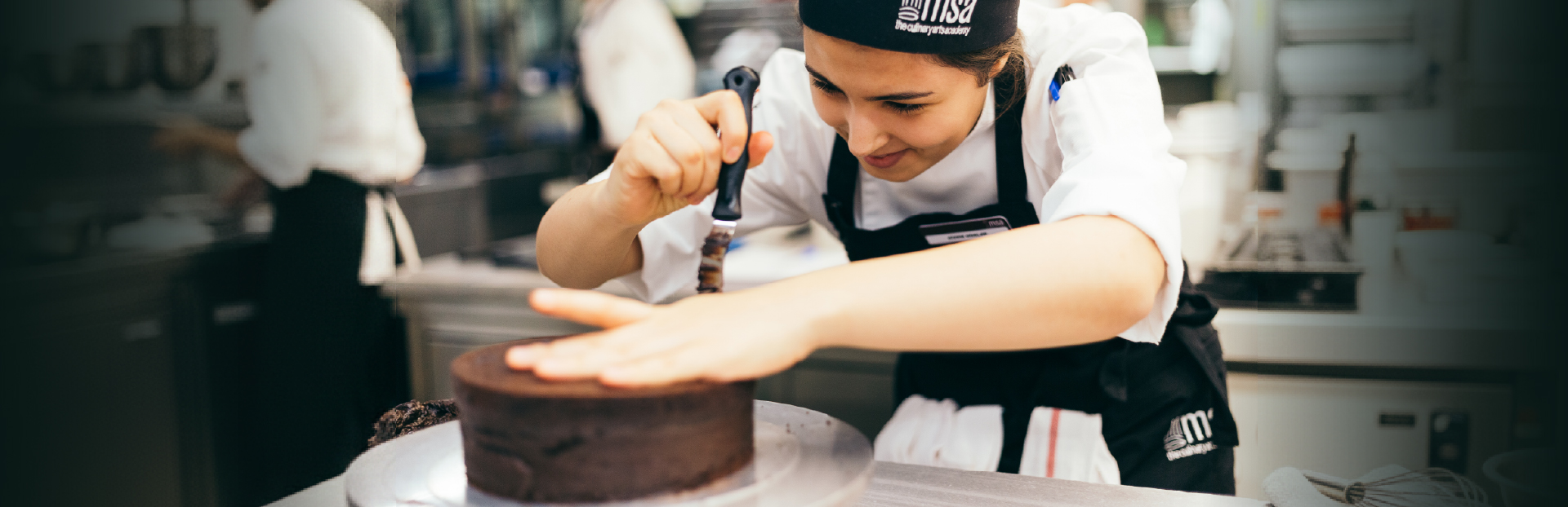 Mutfakta olmak hayalin değil işin olsun.